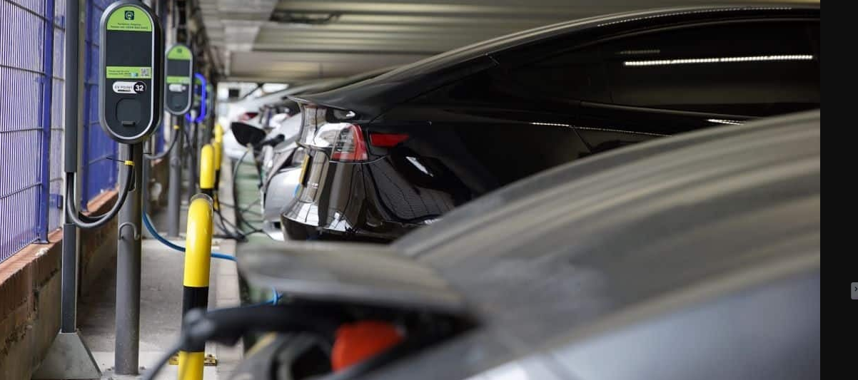 Hitachi ZeroCarbon unveils comprehensive EV fleet solutions. Image source: Press Release- Fleet Point