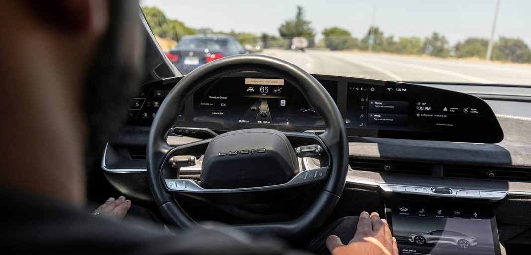 Lucid Adds Hands-Free Drive Assist and Hands-Free Lane Change Assist as Next Step in ADAS / AD Roadmap. Image source: Lucid Motors