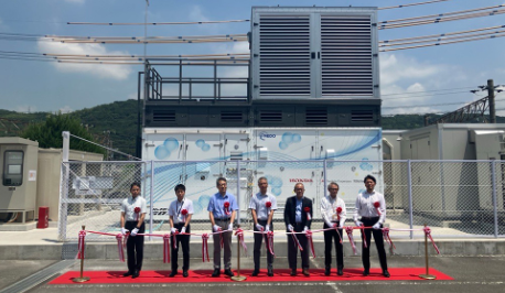 Honda Begins Joint Demonstration of Stationary Fuel Cell Power Station Designed to Utilize By-product Hydrogen and Repurposed Automotive Fuel Cells. Image source: Honda