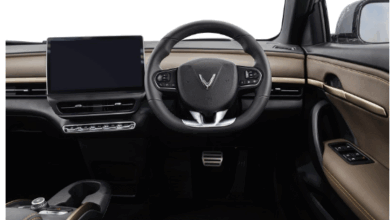 Both VF 6 and VF 7 feature large touchscreens, vegan-leather upholstery and support for over-the-air updates. Image source: Vinfast